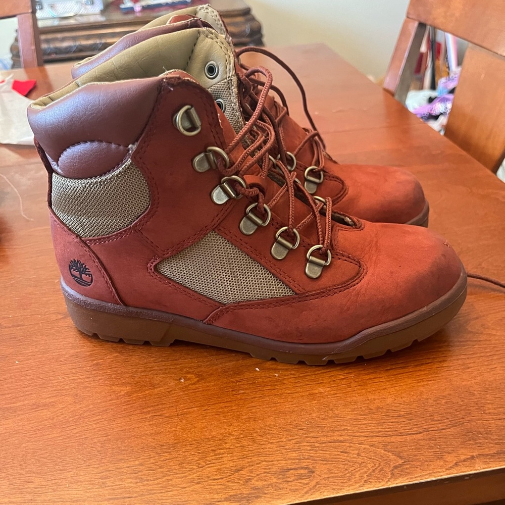 Boys Timberland Field Boots Waterproof- size 5